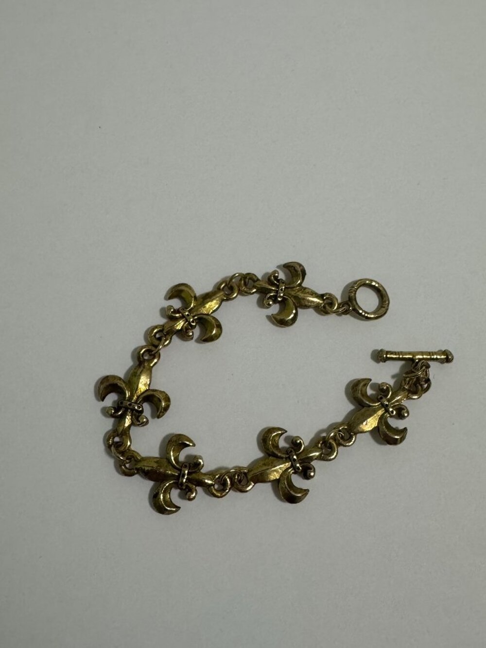 Heavy Vintage Fleur De Lis 8” Toggle Bracelet Antiqued Handmade and Unmarked